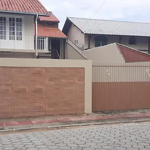  Apartamento Moradas Mar Do Sul - Floripa - Belo Sobrado Com Aptos Na Praia Do Campeche